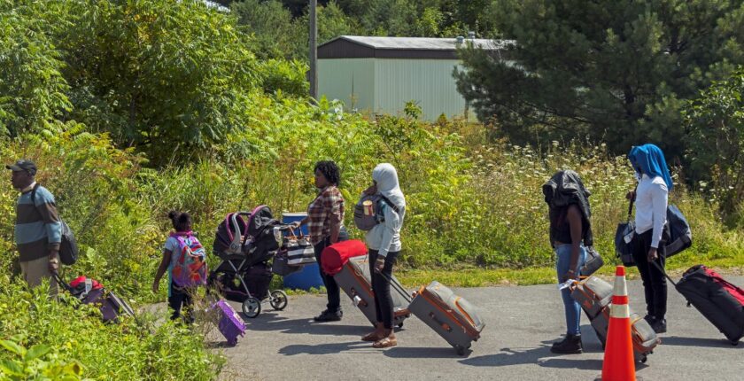 Asylum claimants in Canada grow almost 25% since last year