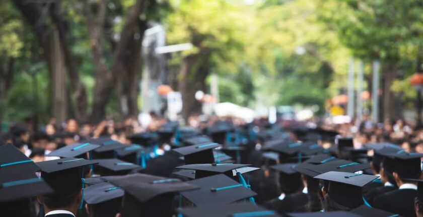Canada postpones removal of study programs from PGWP eligibility